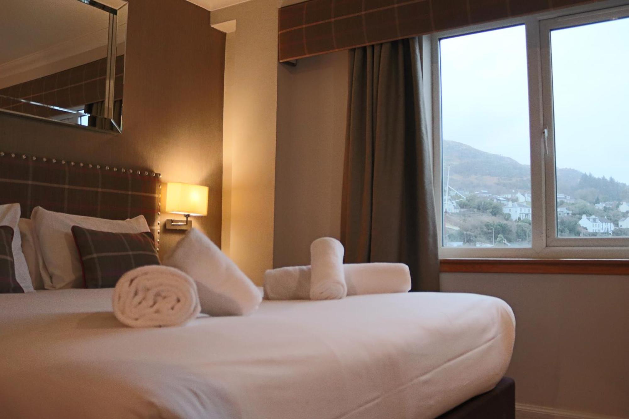 Anchor Hotel And Seabed Restaurant Тарбърт Екстериор снимка