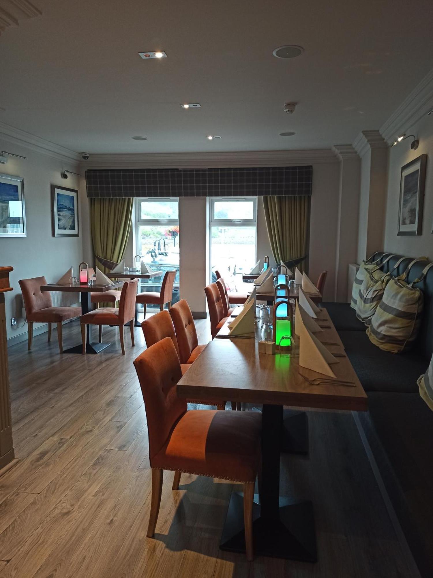 Anchor Hotel And Seabed Restaurant Тарбърт Екстериор снимка