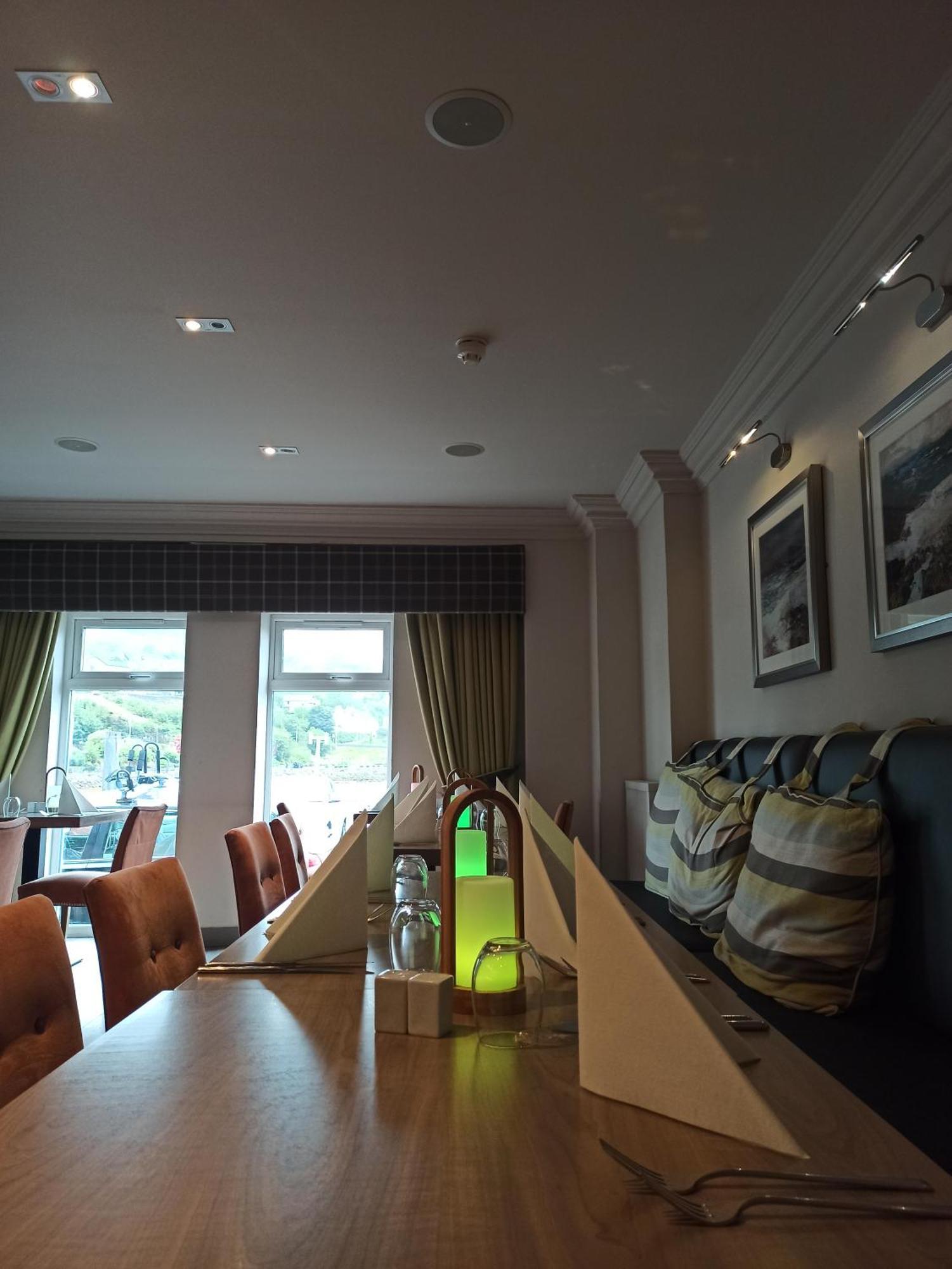 Anchor Hotel And Seabed Restaurant Тарбърт Екстериор снимка